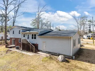 120 Jupiter Trail, Jacksonville, NC 28546 – photo 17: 36-web-or-mls-120 Jupiter Trail 84