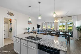 580 Slippery Rock Way, Calabash, NC 28467 — 3-bedroom home in The Farm, Calabash, NC, photo 9 of 46: Kitchen