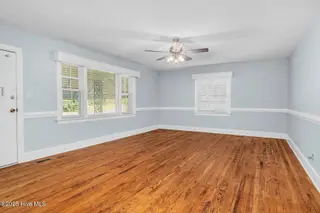 821 Oakland Avenue, Rocky Mount, NC 27804 – photo 14: Large Den