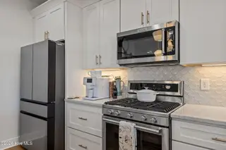 217 Coastline Circle, Cedar Point, NC 28584 – photo 16: Gas oven and Samsung fridge