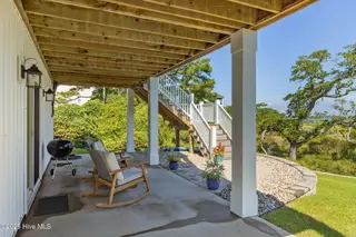 10530 Coast Guard Road, Emerald Isle, NC 28594 – photo 19: 7-web-or-mls-1S3A8994