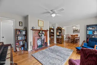 219 Bryan Street, Havelock, NC 28532 – photo 7: 26-web-or-mls-DSC_7914