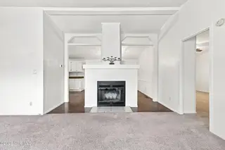 989 Simpson Ditch Road, Elizabeth City, NC 27909 – photo 3: Living Room