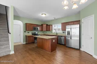 833 Tuscarora Trail, Jacksonville, NC 28546 – photo 3