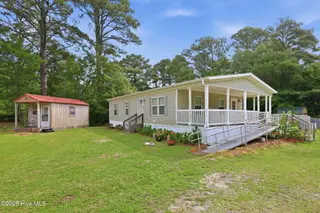 172 Gray Squirrel Lane, Newport, NC 28570 – photo 2: 2-web-or-mls-IMG_2400