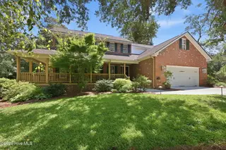 117 Woodridge Drive, Morehead City, NC 28557 – photo 2: 2-web-or-mls-117 Woodridge 002