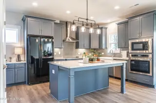 613 Watauga Lane, Aberdeen, NC 28315 – photo 4: Kitchen