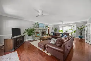 120 Robin Road, Greenville, NC 27858 – photo 21: 44-web-or-mls-BLS_0093