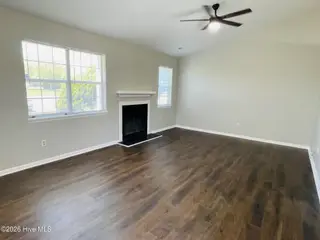 118 Witten Circle A, Havelock, NC 28532 — 2-bedroom townhome in Smallwoods, Havelock, NC, photo 10 of 28: IMG_6510