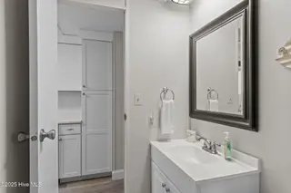 223 Pettiford Road, Peletier, NC 28584 — 3-bedroom manufactured home in Pettiford Point, Peletier, NC, photo 10 of 34: 7-web-or-mls-1S3A9705