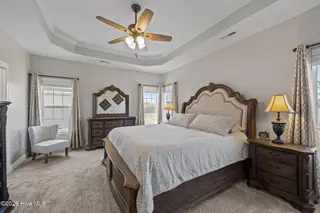 211 Moonstone Court, Jacksonville, NC 28546 – photo 13: 51-web-or-mls-_RAD8096