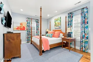 109 Broad Street, Beaufort, NC 28516 – photo 22: Right back bedroom