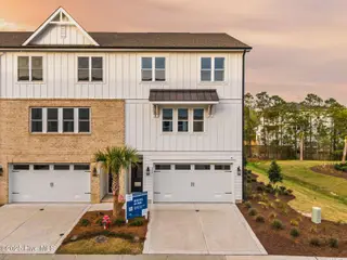 828 Anchors Bend Way 5, Wilmington, NC 28411 – photo 10: 015_808_anchors_bend-15_698