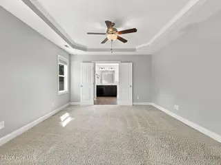 813 Tuscarora Trail, Jacksonville, NC 28546 – photo 18: 54-web-or-mls-813-Tuscarora-Trail-96_edi