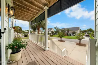 8304 Lakeview Drive, Wilmington, NC 28412 – photo 9: 8304LakeviewDr-2033
