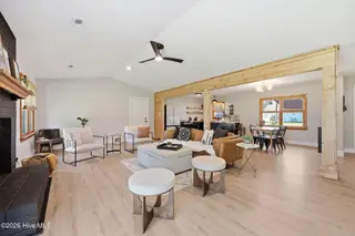 1706 Carolina Avenue, Newport, NC 28570 – photo 8: Living Room
