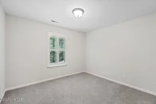 4225 Meadowview Lane, Rocky Mount, NC 27804 — 4-bedroom home in Fairfield, Rocky Mount, NC, photo 16 of 49: 35-4225 Meadowview Ln-35