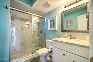 2000 New River Inlet Road Unit 3209, North Topsail Beach, NC 28460 – photo 20: Tiled shower