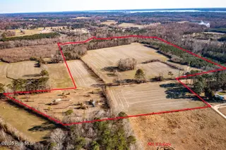 203 Lovick Lane, Washington, NC 27889 – photo 1: Pic 2