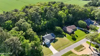 115 Bayshore Drive, Elizabeth City, NC 27909 — 3-bedroom home in Brickhouse Point, Elizabeth City, NC, photo 5 of 45: 5_dji_20260421163602_0004_d