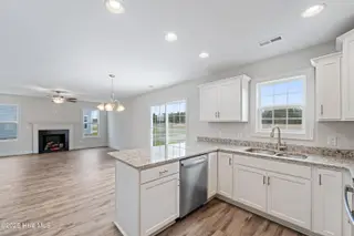 142 Sanctuary Street, Jacksonville, NC 28546 – photo 12: DSC02112