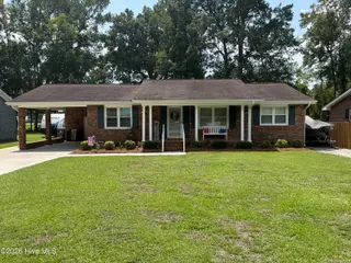 209 Nancy Street, Lake Waccamaw, NC 28450 – photo 1: IMG_6523