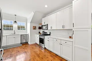 1422 Park Avenue, New Bern, NC 28560 – photo 10: 36-web-or-mls-DSC_5222_edit