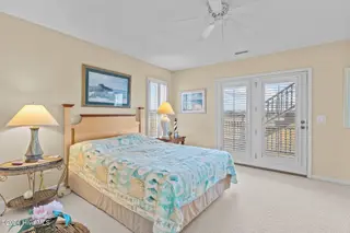 758 Ocean Boulevard W, Holden Beach, NC 28462 – photo 8: 9-web-or-mls-BTS09517