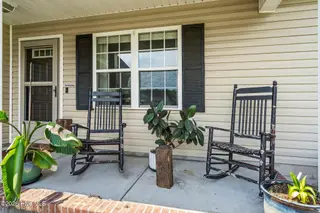 131 Woodbury Farm Drive, Jacksonville, NC 28540 – photo 5