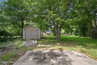 207 Sherwood Road, Jacksonville, NC 28540 – photo 16