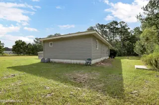 270 Demps Road, Hampstead, NC 28443 — 3-bedroom home, Hampstead, NC, photo 6 of 21