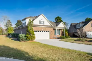1015 Sunstone Court, Leland, NC 28451 — 3-bedroom home in Magnolia Greens, Leland, NC, photo 18 of 21