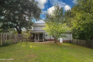 8 Arrowhead Drive, Hubert, NC 28539 — 4-bedroom home in Great Neck Shores, Hubert, NC, photo 12 of 31: DSC_3572