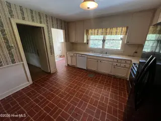 308 Forest Hills Road NW, Wilson, NC 27896 – photo 3: IMG_7076