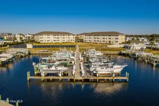 650 Cedar Point Boulevard A34, Cedar Point, NC 28584 – photo 5: 41-web-or-mls-Cedar Point Villas16