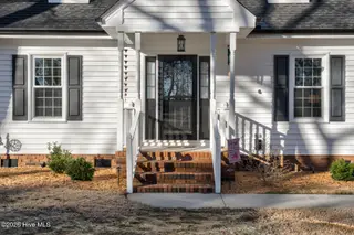 811 South Creek Drive, Nashville, NC 27856 – photo 12: 003-811SouthCreekDrive-Nashville-NC-2785