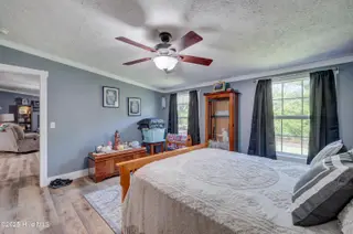 2981 Robin Drive SW, Shallotte, NC 28470 — 3-bedroom manufactured home in Shell Point, Shallotte, NC, photo 12 of 29: 2981RobinEdit-36