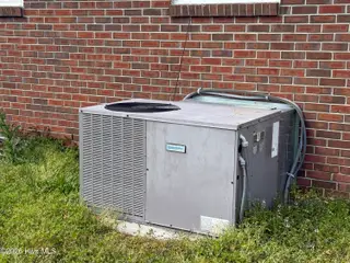 14 Sheffield Road, Jacksonville, NC 28546 – photo 24: IMG_9490