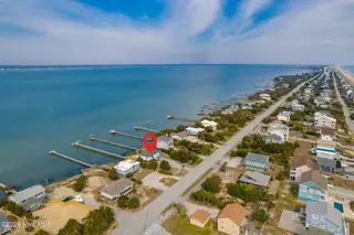 1810 Emerald Drive, Emerald Isle, NC 28594 – photo 10: 80-web-or-mls-chadwick-visuals-1810-Emer