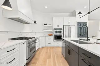 102 Chesterfield Drive, Pinehurst, NC 28374 – photo 16: Kitchen