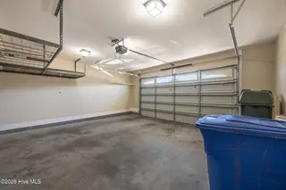 1912 Leighton Drive A, Greenville, NC 27834 – photo 11: 8-web-or-mls-BLS_0005