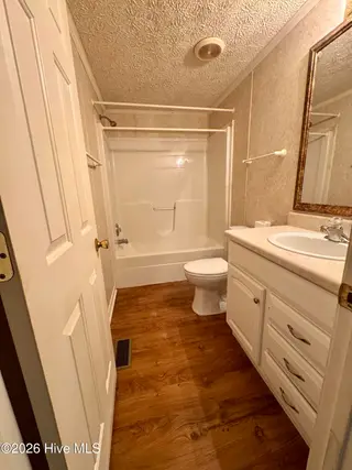 616 7th Street SE, Bolivia, NC 28422 — 3-bedroom manufactured home in Sunset Harbor, Bolivia, NC, photo 15 of 24