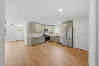 587 Greenmoss Road, Southport, NC 28461 — 2-bedroom home, Southport, NC, photo 9 of 45: 587GreenmossRd-55