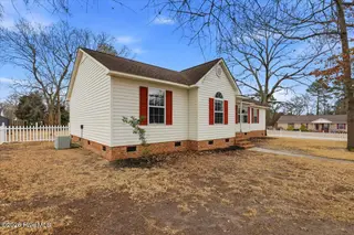 2806 Cornell Court, La Grange, NC 28551 – photo 2: 02-2806 Cornell Ct-2