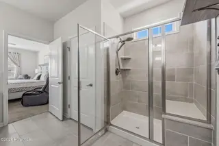 2001 Alizarin Lane, New Bern, NC 28562 – photo 24: Owners Suite Shower
