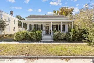 412 Ann Street, Beaufort, NC 28516 – photo 7: 2-web-or-mls-1S3A1560