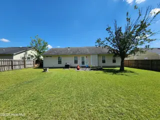 302 Carlisle Court, Jacksonville, NC 28540 – photo 19