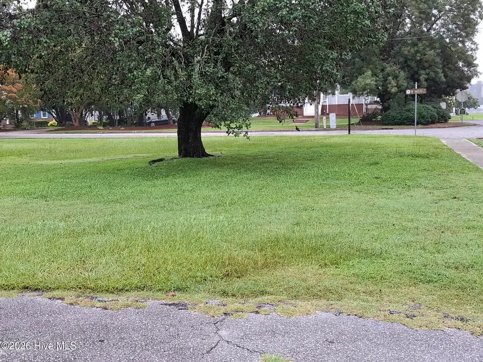 Lot 1 W Main West Street, Washington, NC 27889 – photo 1 of 4: 001 Main View Lot 1 W Main St