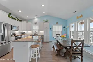 115 Deal Drive, Holden Beach, NC 28462 — 5-bedroom home in Deal, Holden Beach, NC, photo 12 of 70: 115DealDr - 50