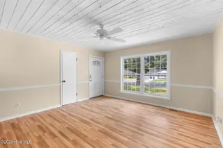 302 Cardinal Road, Jacksonville, NC 28546 – photo 4